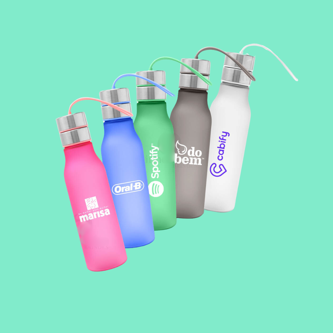 Garrafa de plástico com filtro e alça - 600 ml